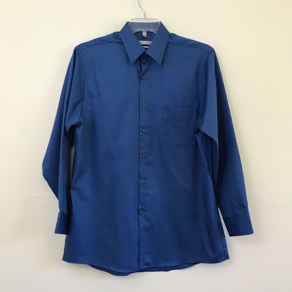 Men’s Solid Blue Button Down Dress Shirt